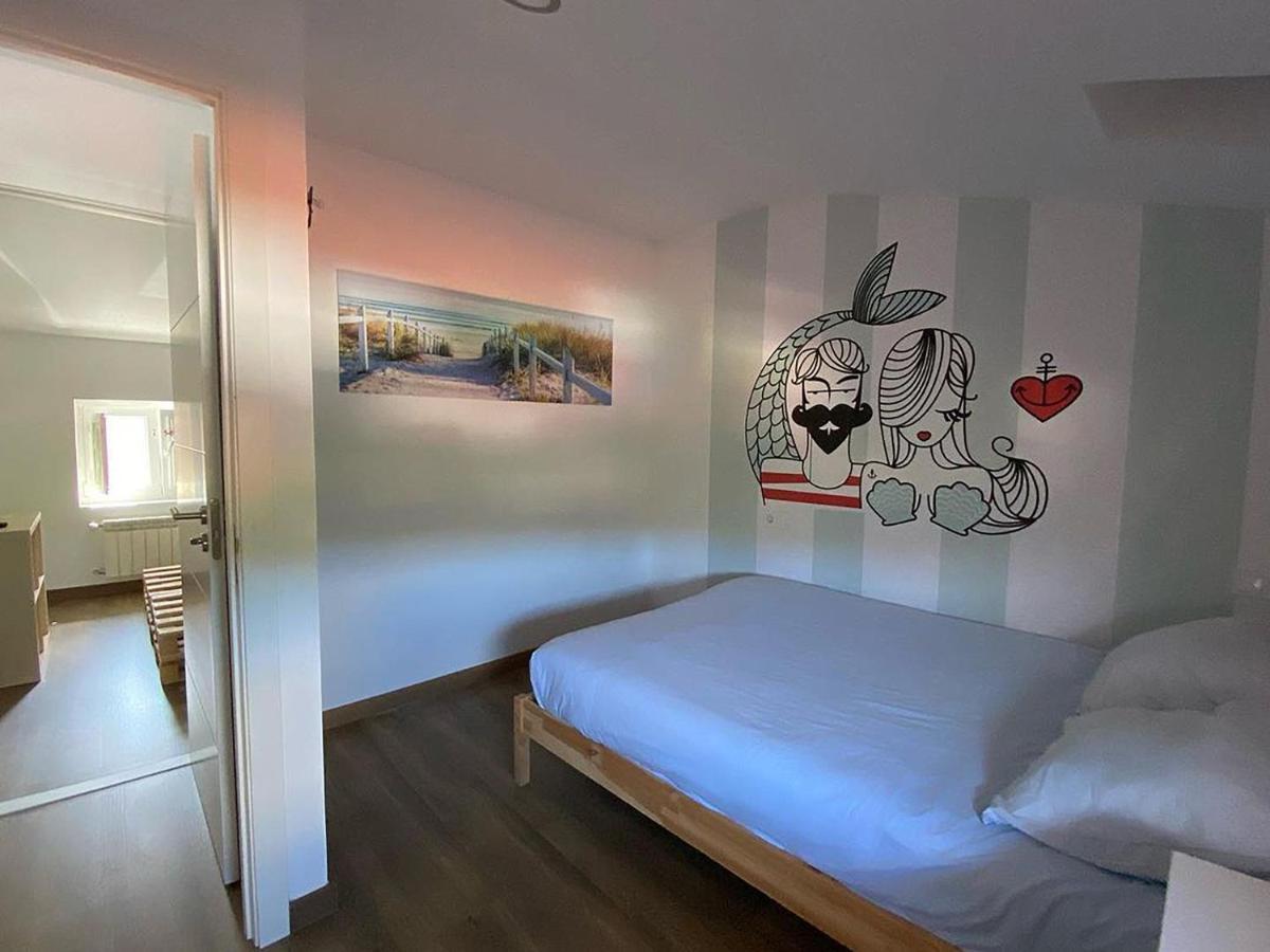 Cocos Surfhouse Hostel San Juan De La Arena ภายนอก รูปภาพ