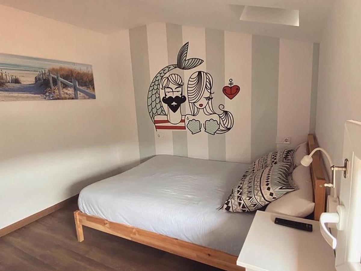 Cocos Surfhouse Hostel San Juan De La Arena ภายนอก รูปภาพ