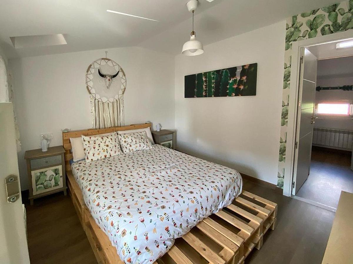 Cocos Surfhouse Hostel San Juan De La Arena ภายนอก รูปภาพ
