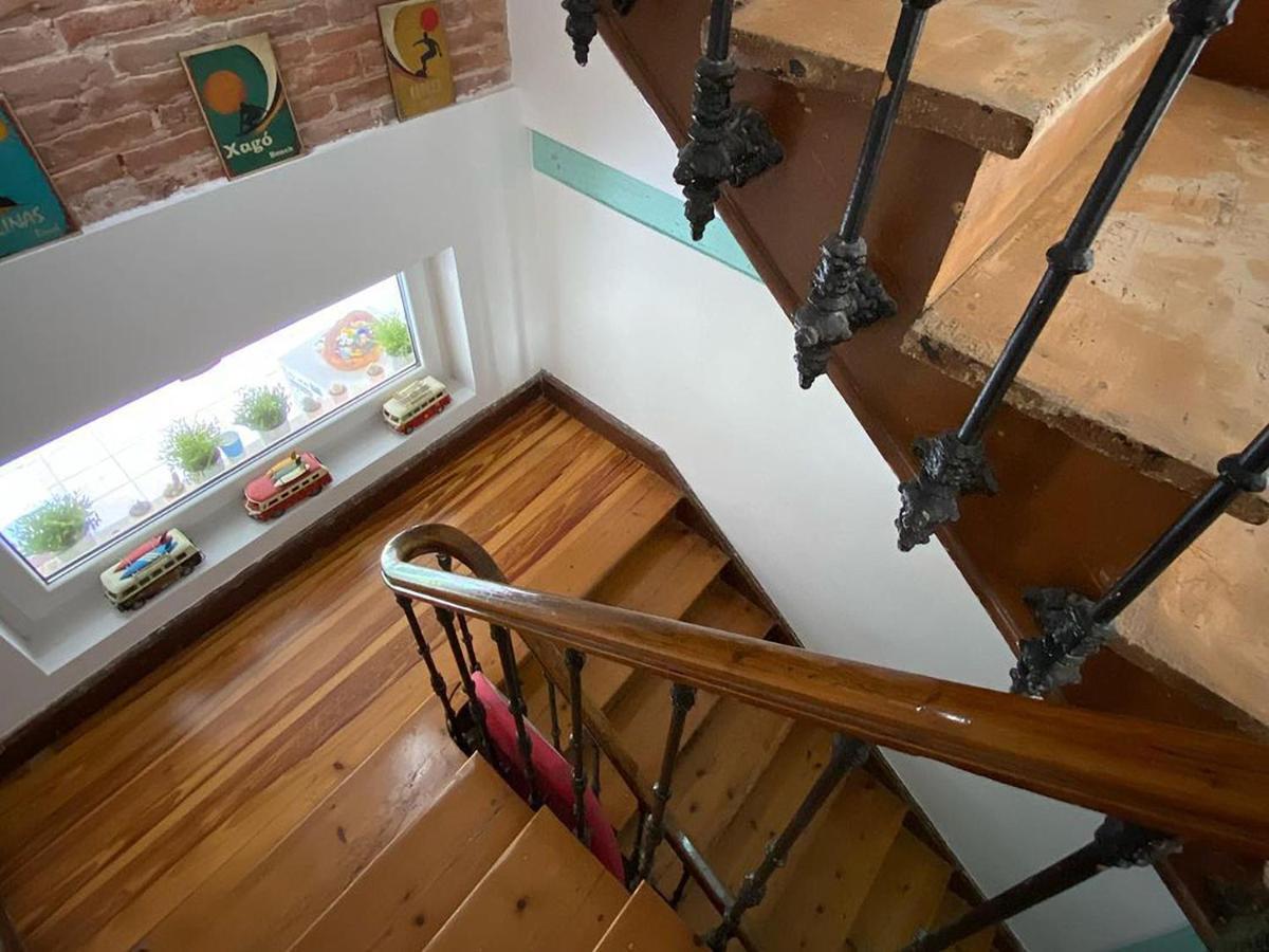 Cocos Surfhouse Hostel San Juan De La Arena ภายนอก รูปภาพ