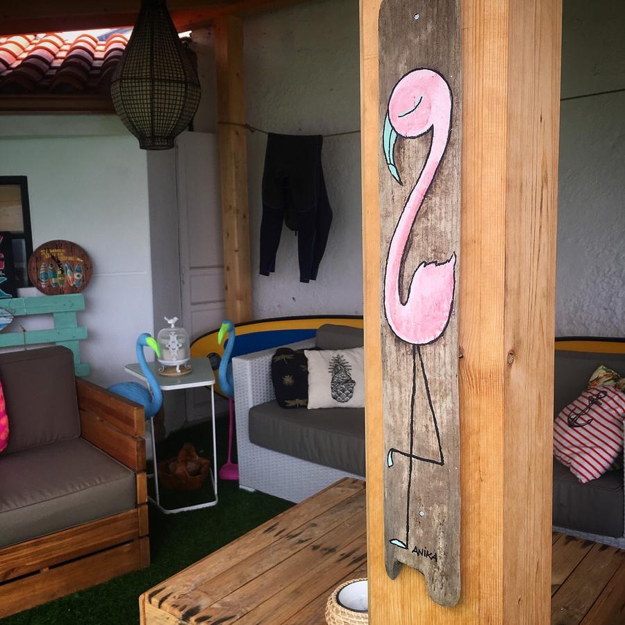 Cocos Surfhouse Hostel San Juan De La Arena ภายนอก รูปภาพ