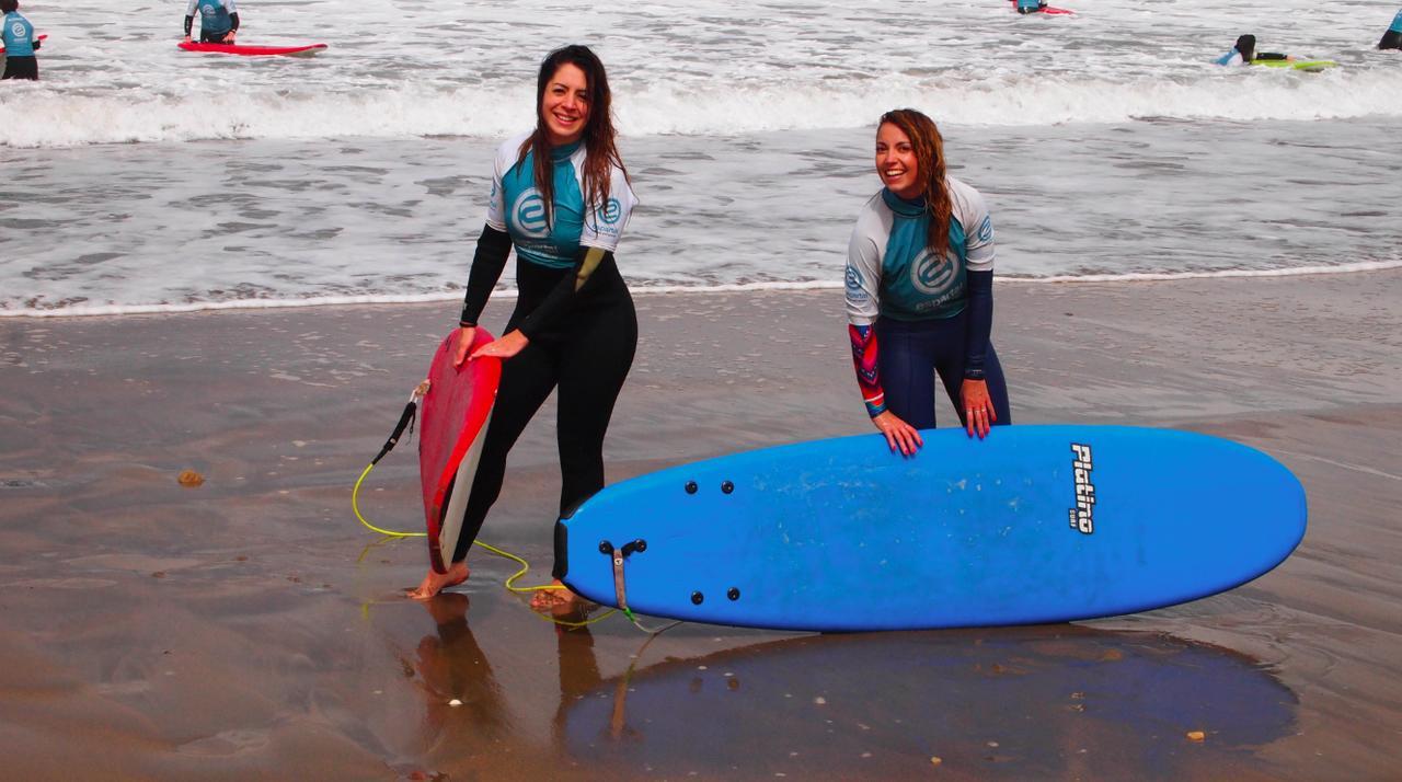 Cocos Surfhouse Hostel San Juan De La Arena ภายนอก รูปภาพ