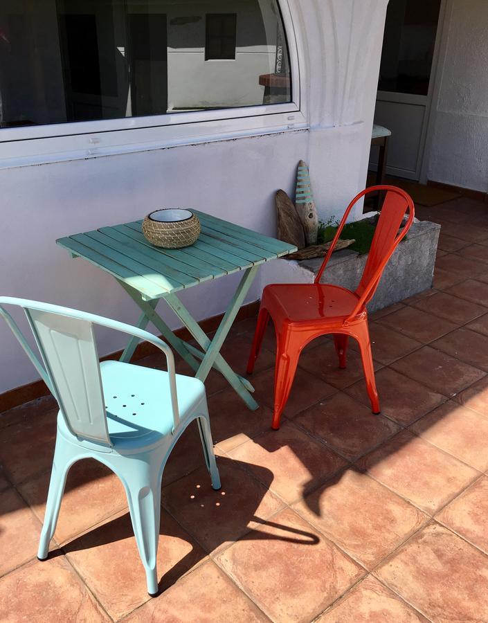Cocos Surfhouse Hostel San Juan De La Arena ภายนอก รูปภาพ